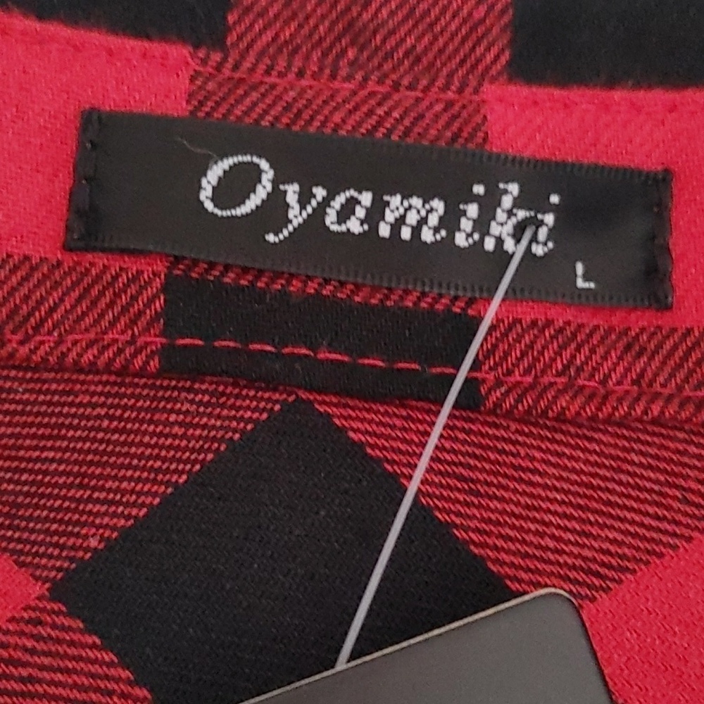 🍁NWT Women's Red & Black Plaid Button Down Shirt - Picture 5 of 7